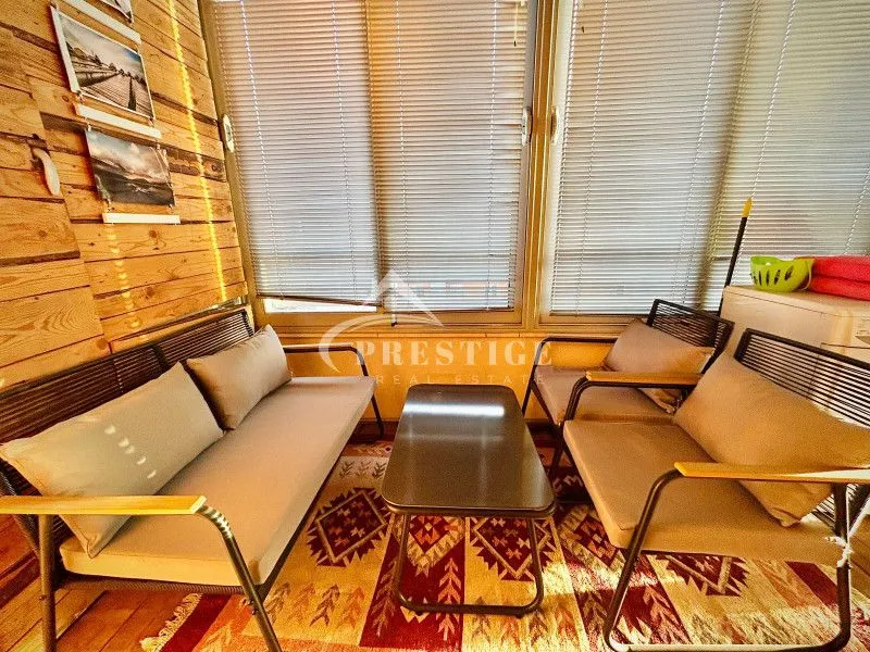 Izdavanje, dvosoban stan, 74m², City Kvart, Podgorica