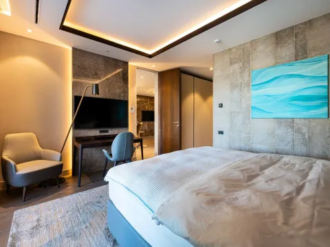 Prodaja, dvosoban stan, 300m², Đuraševići, Tivat - image 12