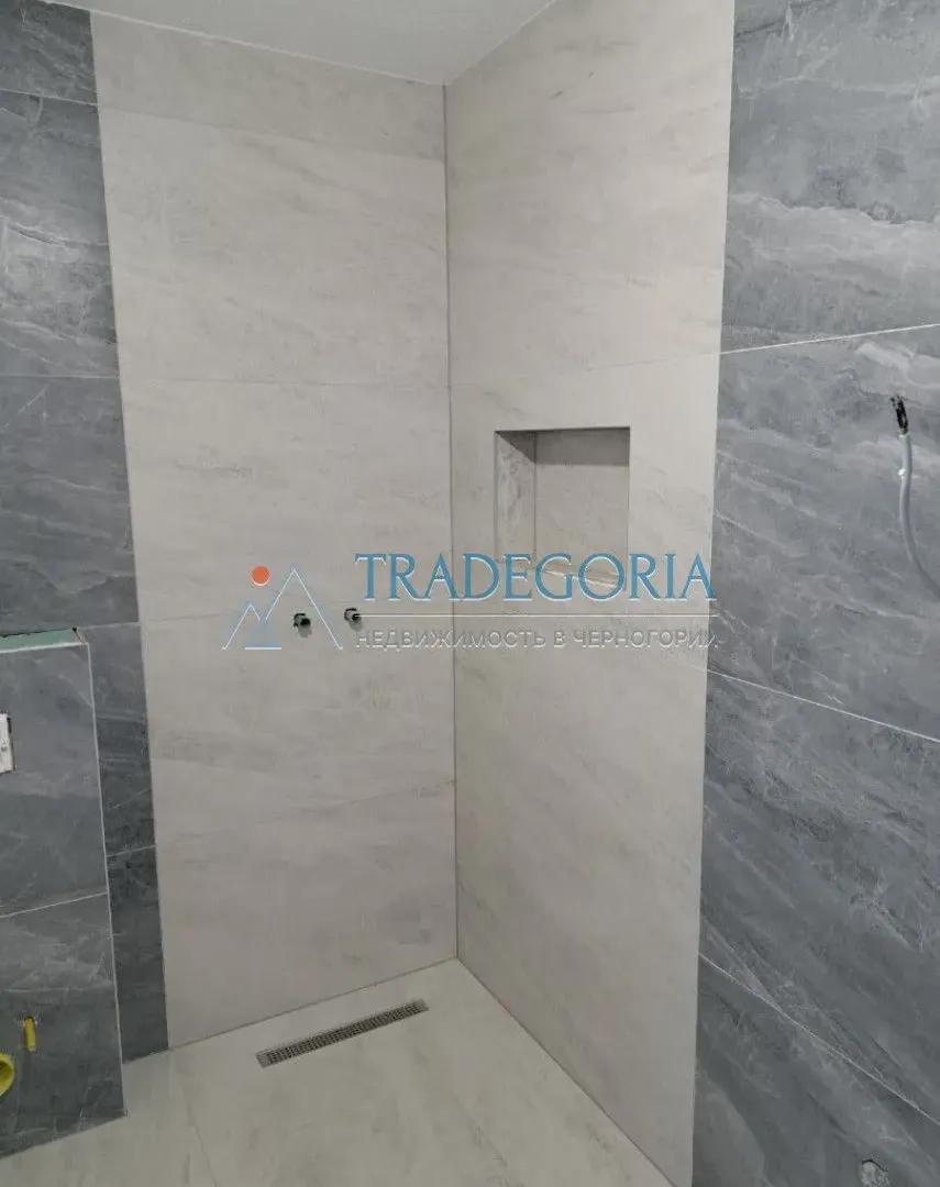 Prodaja, jednosoban stan, 56m², Dobra Voda, Bar