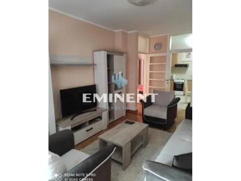 Izdavanje, trosoban stan, 80m², Lipov Lad, Zvezdara Sve Podlokacije - image 3