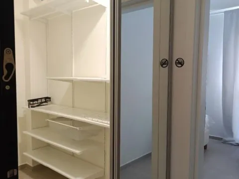 Izdavanje, garsonjera, 28m², Centar, Budva - image 3