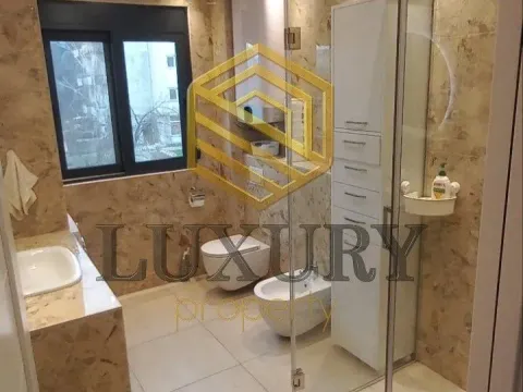 Rent, house, 2000m², Gornja Gorica, Podgorica - image 3