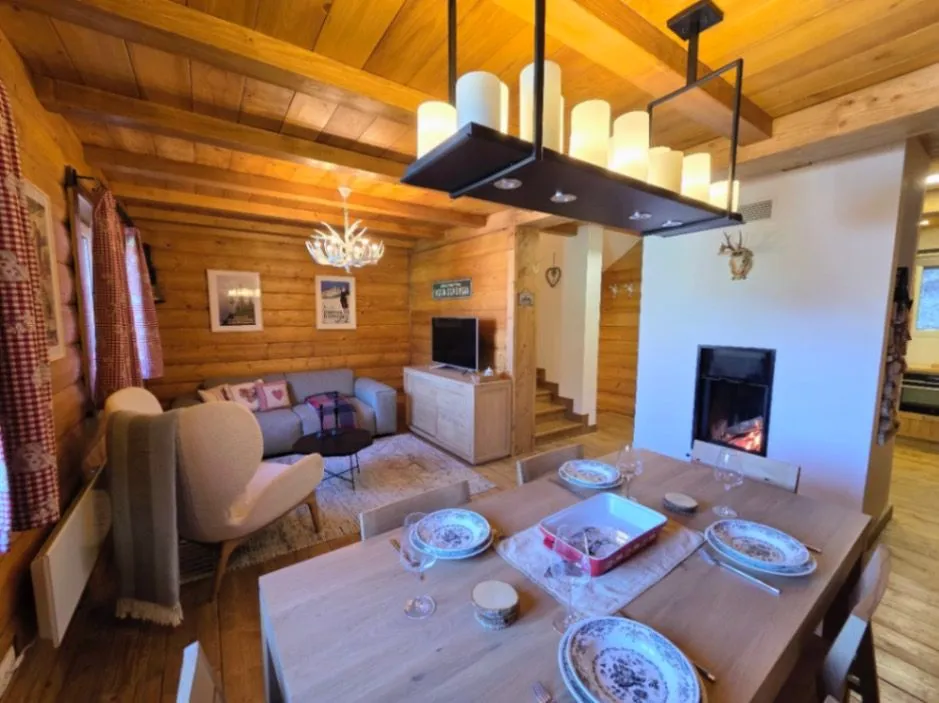 Sale, house, 160m², Centar, Žabljak