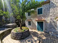 Sale, house, 130m², Kotor, Crna Gora