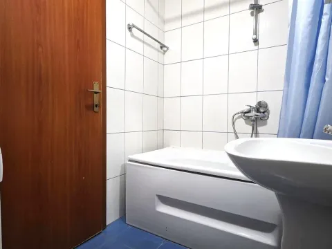 Rent, apartment, 57m², Vezirov Most, Podgorica - image 9