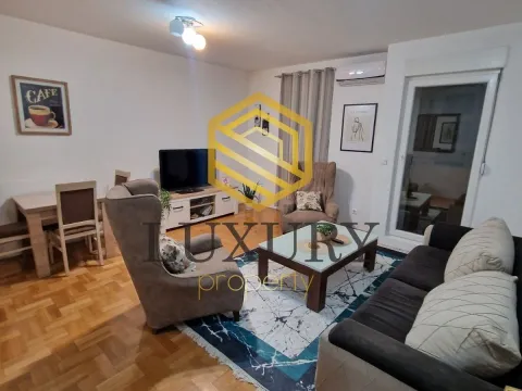 Izdavanje, dvosoban stan, 66m², Zabjelo, Podgorica - image 2