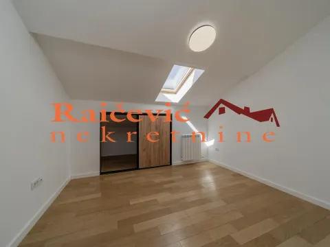 Sale, four bedroom apartment, 135m², Pančevo, Srbija - image 15