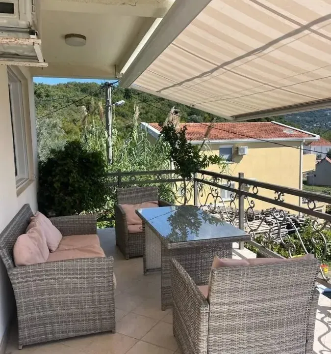 Sale, house, 175m², Šušanj, Bar