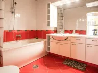 Izdavanje, trosoban stan, 125m², Rafailovići, Budva - image 6