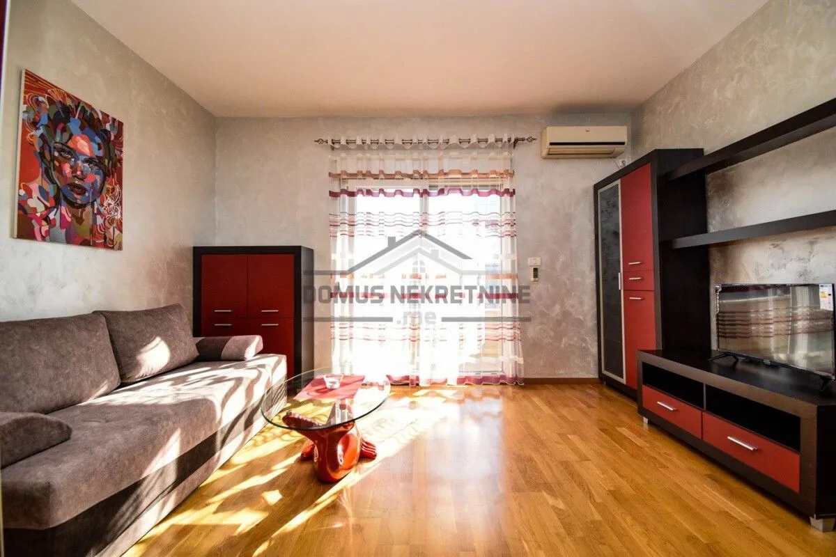 Izdavanje, stan, 31m², City Kvart, Podgorica