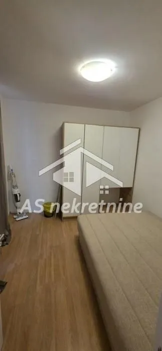 Izdavanje, stan, 55m², Savski Venac, Beograd