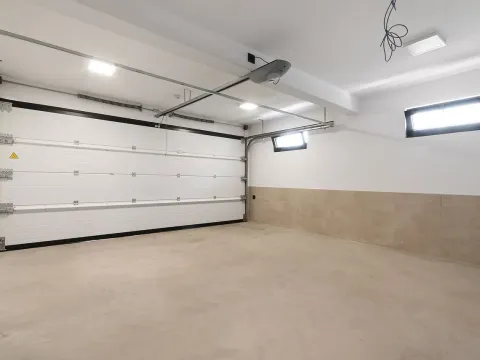 Prodaja, dvosoban stan, 55m², Mažina, Tivat - image 3