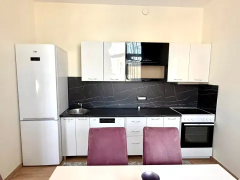 Rent, two bedroom apartment, 68m², Blok 9, Podgorica - image 3