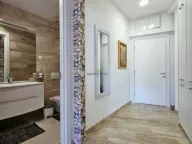 Rent, one bedroom apartment, 70m², Tree cane, Budva - image 8