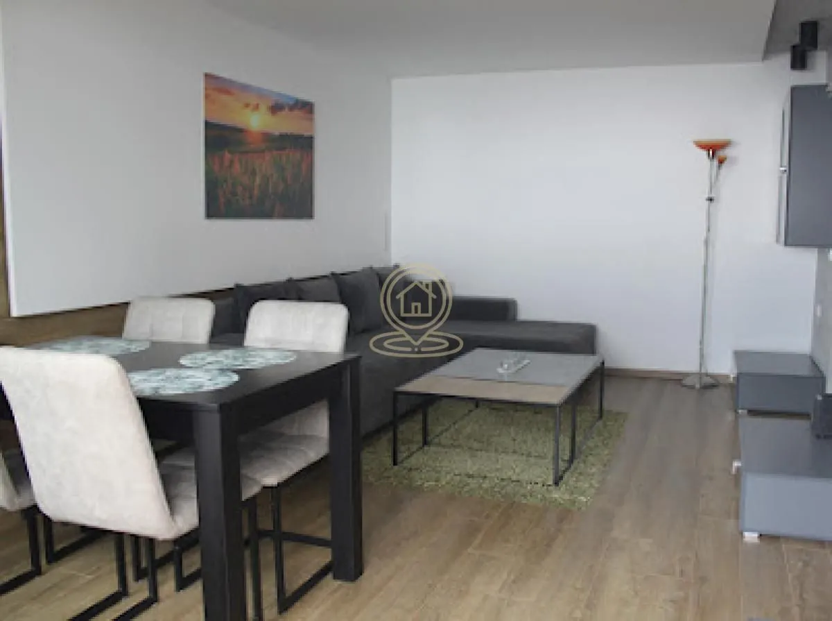 Izdavanje, trosoban stan, 61m², Medijana, Niš