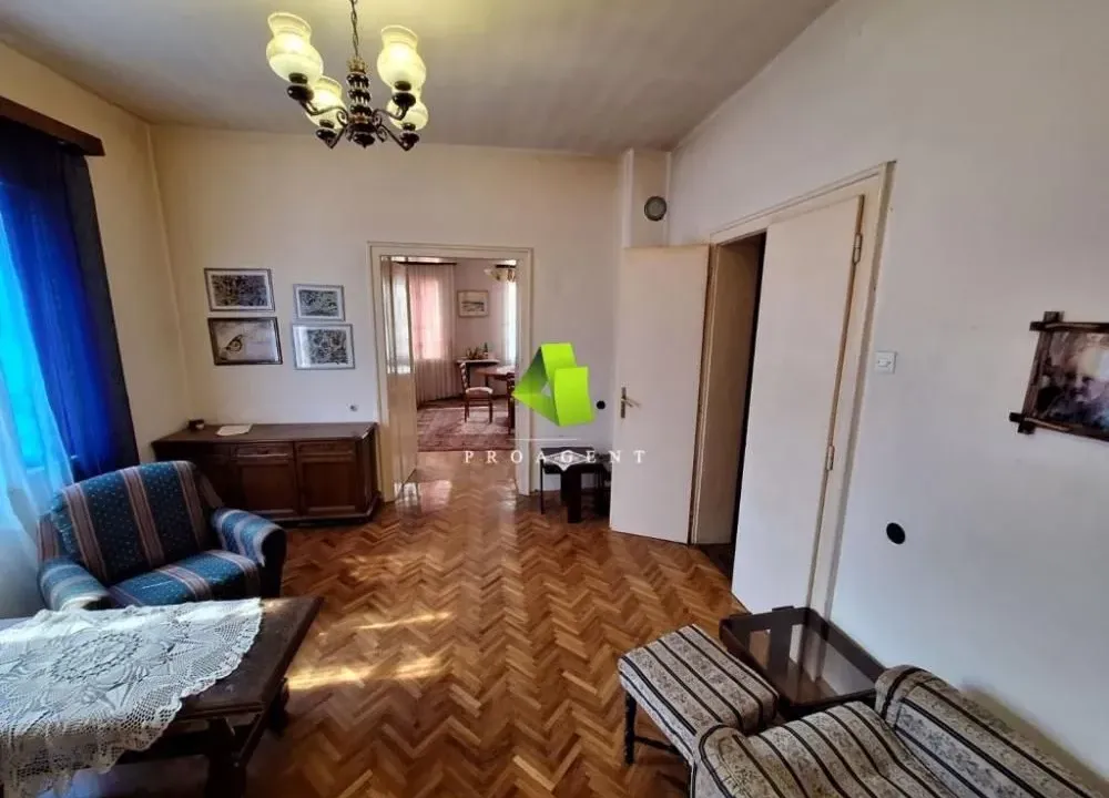 Izdavanje, poslovni prostor, 70m², Pantelej, Niš