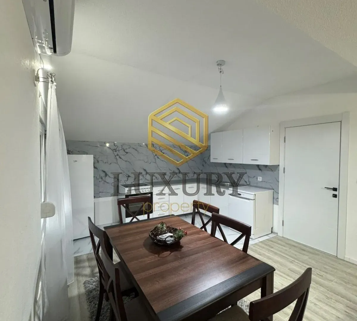 Rent, two bedroom apartment, 100m², Donja Gorica, Podgorica