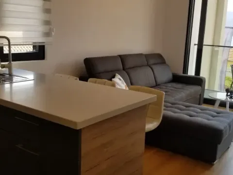 Izdavanje, stan, 41m², Tivat, Crna Gora - image 3