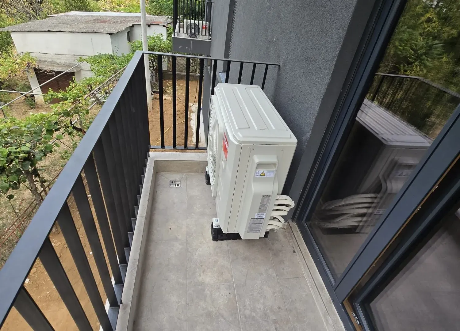 Izdavanje, trosoban stan, 81m², Pobrežje, Podgorica