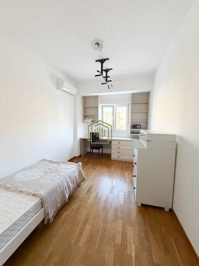 Rent, two bedroom apartment, 68m², City Kvart, Podgorica