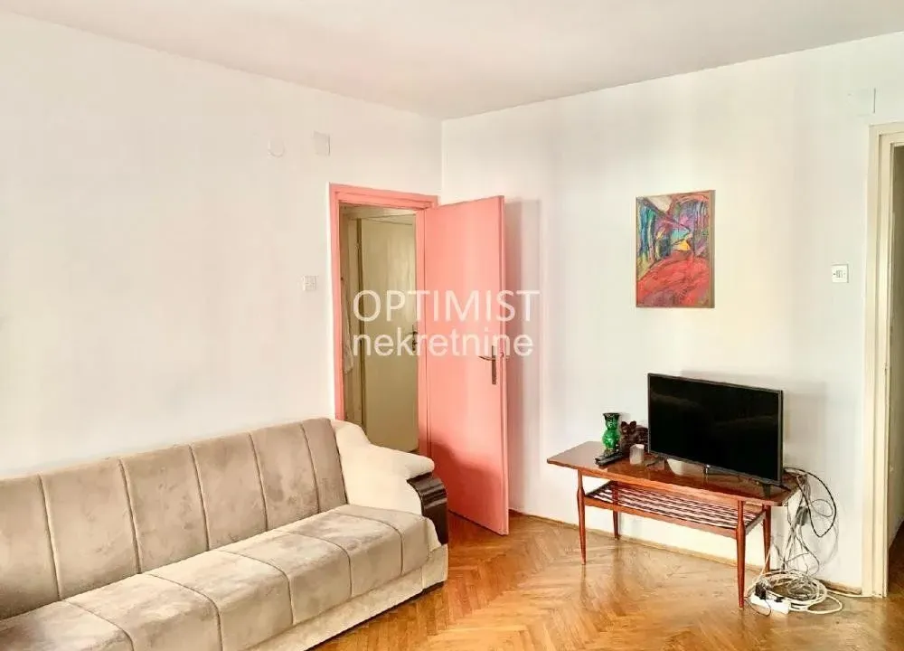 Prodaja, dvosoban stan, 60m², Stari Grad, Beograd