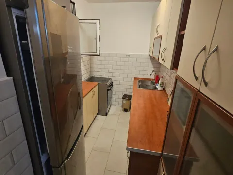 Rent, one bedroom apartment, 42m², Bečići, Budva - image 9