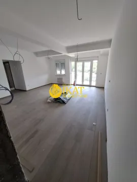 Prodaja, trosoban stan, 76m², Jajinci, Voždovac Sve Podlokacije - image 2
