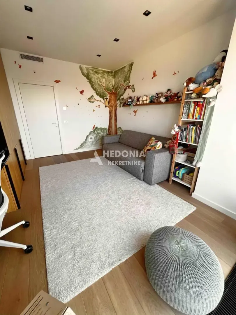 Izdavanje, trosoban stan, 96m², Novi Beograd Blok 65, Novi Beograd Sve Podlokacije