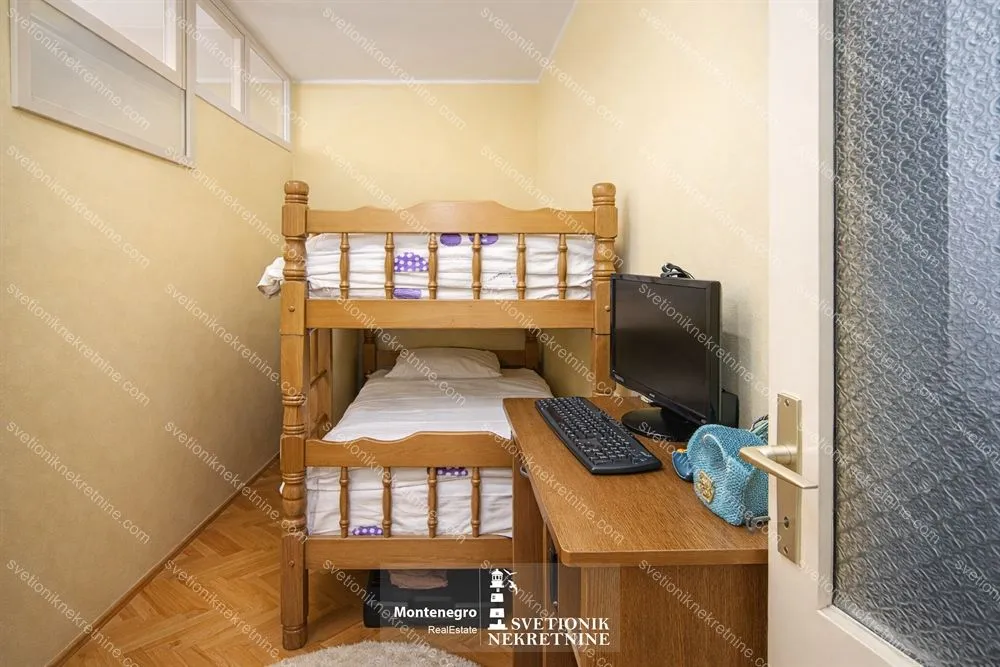 Prodaja, jednosoban stan, 43m², Topla, Herceg Novi