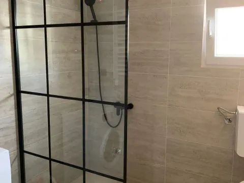 Izdavanje, jednosoban stan, 45m², City Kvart, Podgorica - image 4