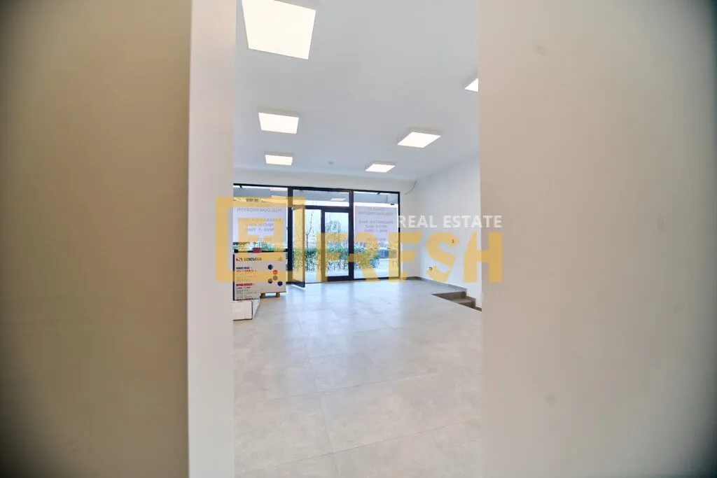 Rent, office space, 95m², City Kvart, Podgorica