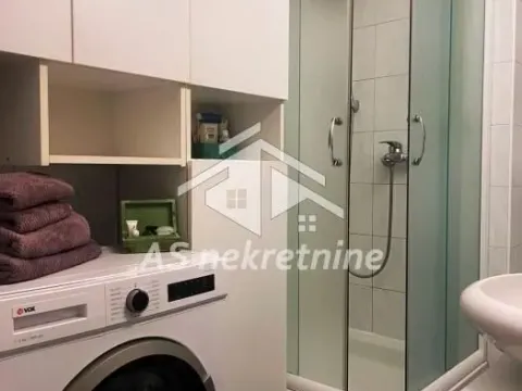 Rent, three bedroom apartment, 70m², Vračar Sve Podlokacije, Beograd - image 14