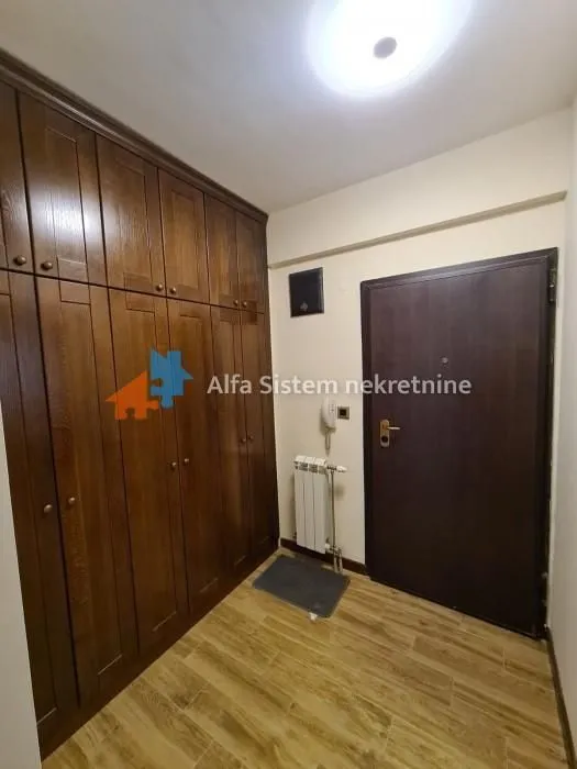 Rent, three bedroom apartment, 78m², Vračar Hram, Vračar Sve Podlokacije