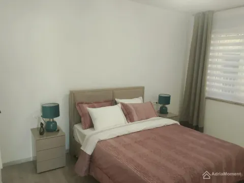 Prodaja, dvosoban stan, 85m², Đenovići, Herceg Novi - image 8