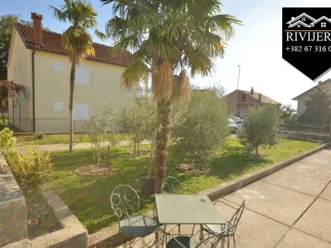 Prodaja, kuća, 214m², Bijela, Herceg Novi - image 11