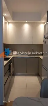 Izdavanje, trosoban stan, 92m², Savski Venac, Beograd - image 6