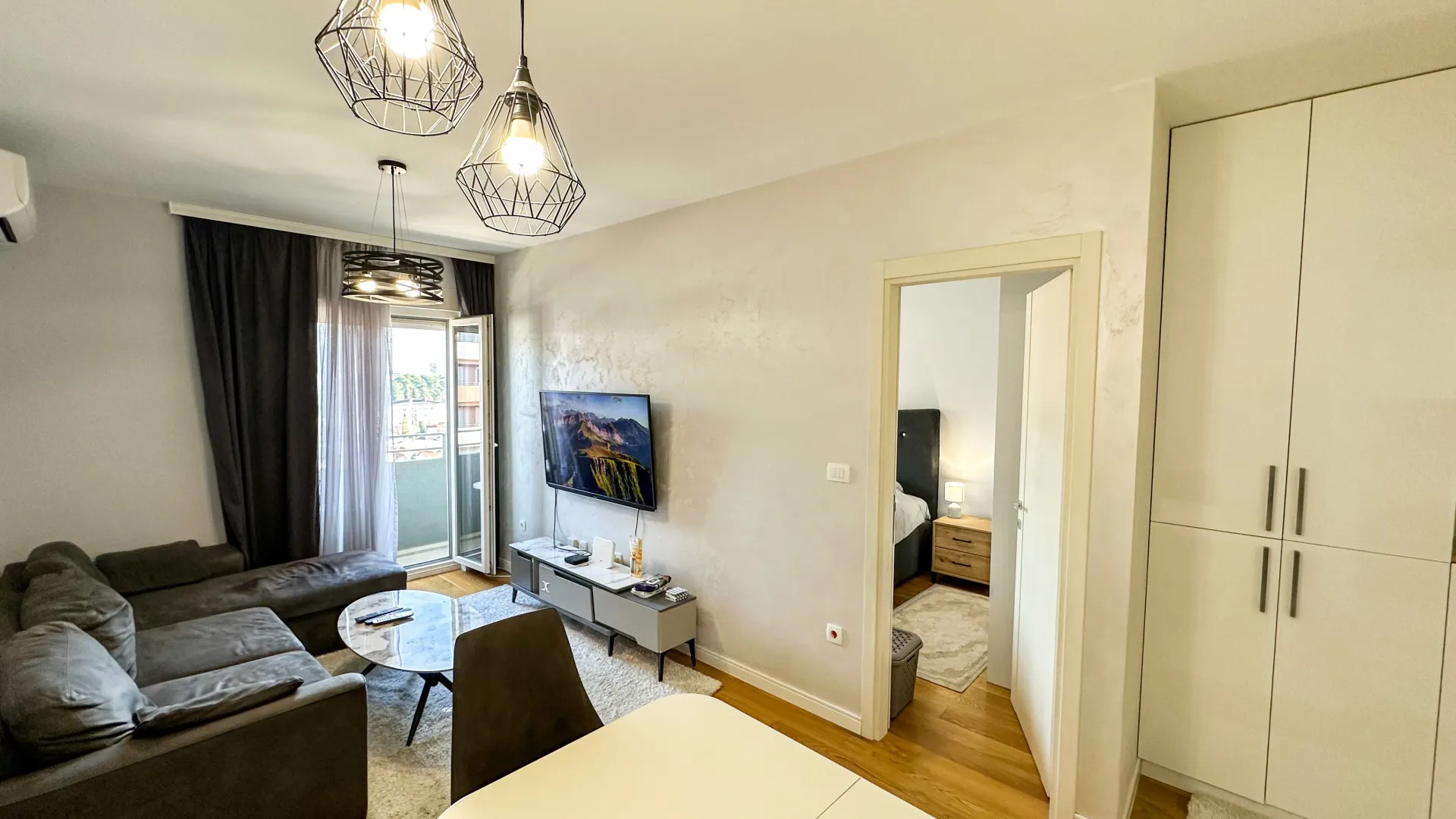 Rent, one bedroom apartment, 40m², Central Point, Podgorica