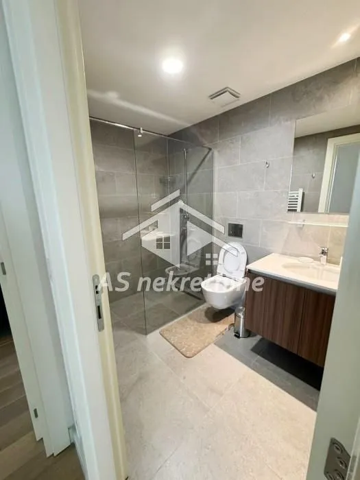 Rent, three bedroom apartment, 84m², Savski Venac, Beograd