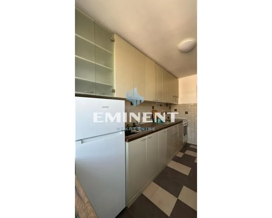 Rent, apartment, 64m², Kalenić Pijaca, Vračar Sve Podlokacije