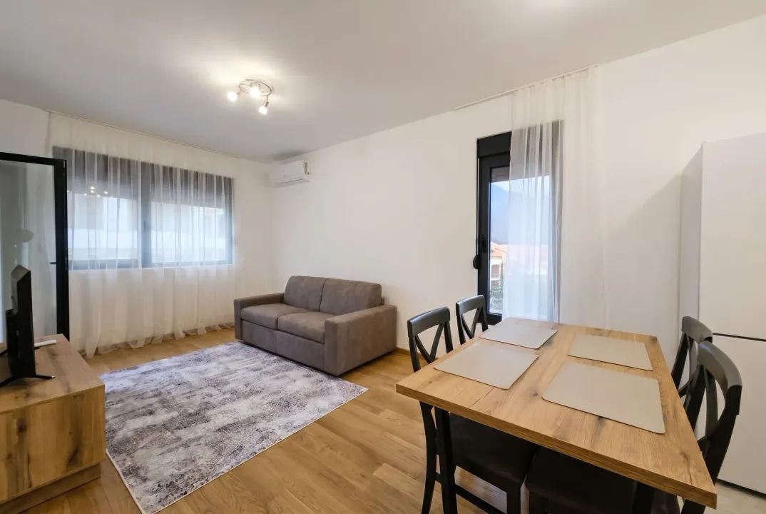 Daily-rent, two bedroom apartment, 46m², Bečići, Budva