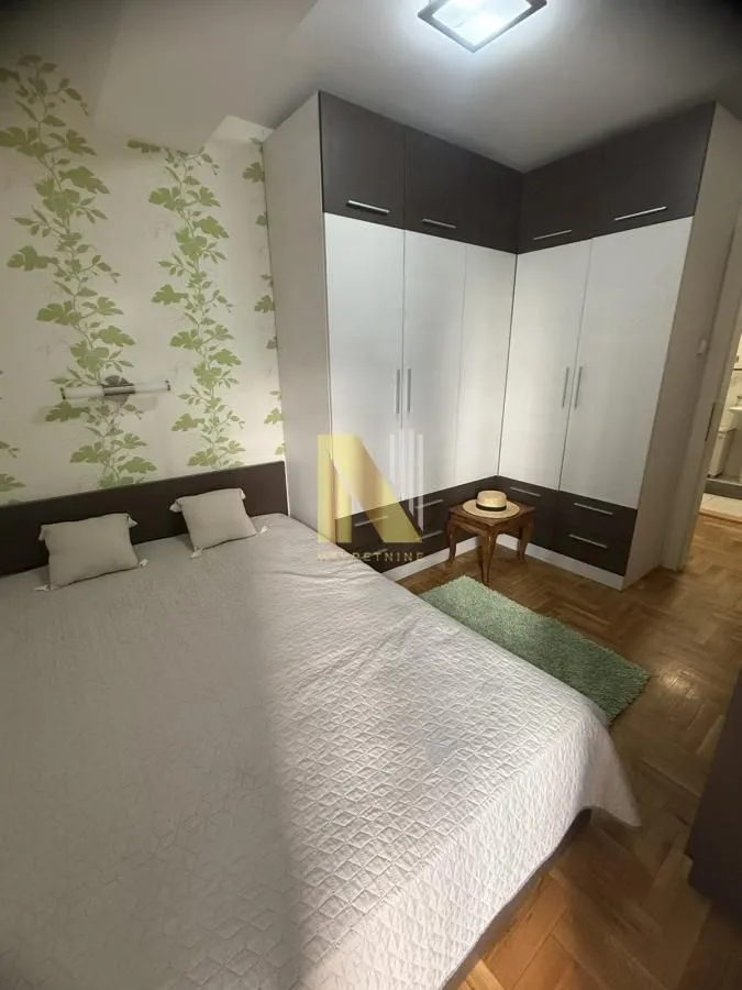 Izdavanje, dvosoban stan, 38m², Grbavica, Novi Sad Sve Podlokacije