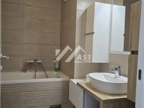 Rent, four bedroom apartment, 105m², Sajam, Novi Sad Sve Podlokacije - image 9