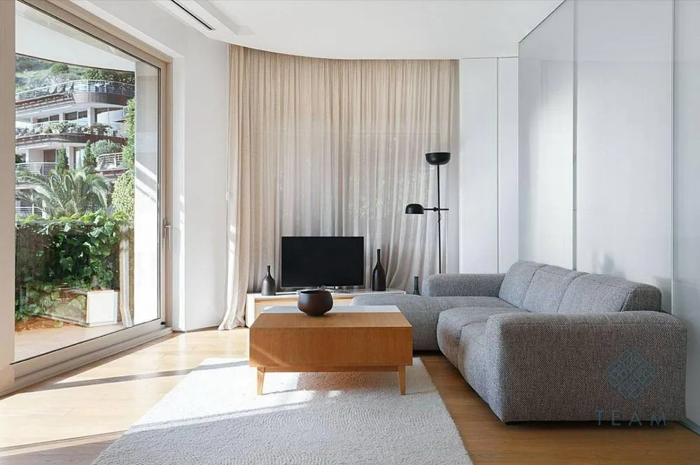 Sale, one bedroom apartment, 107m², Dukley Gardens, Budva