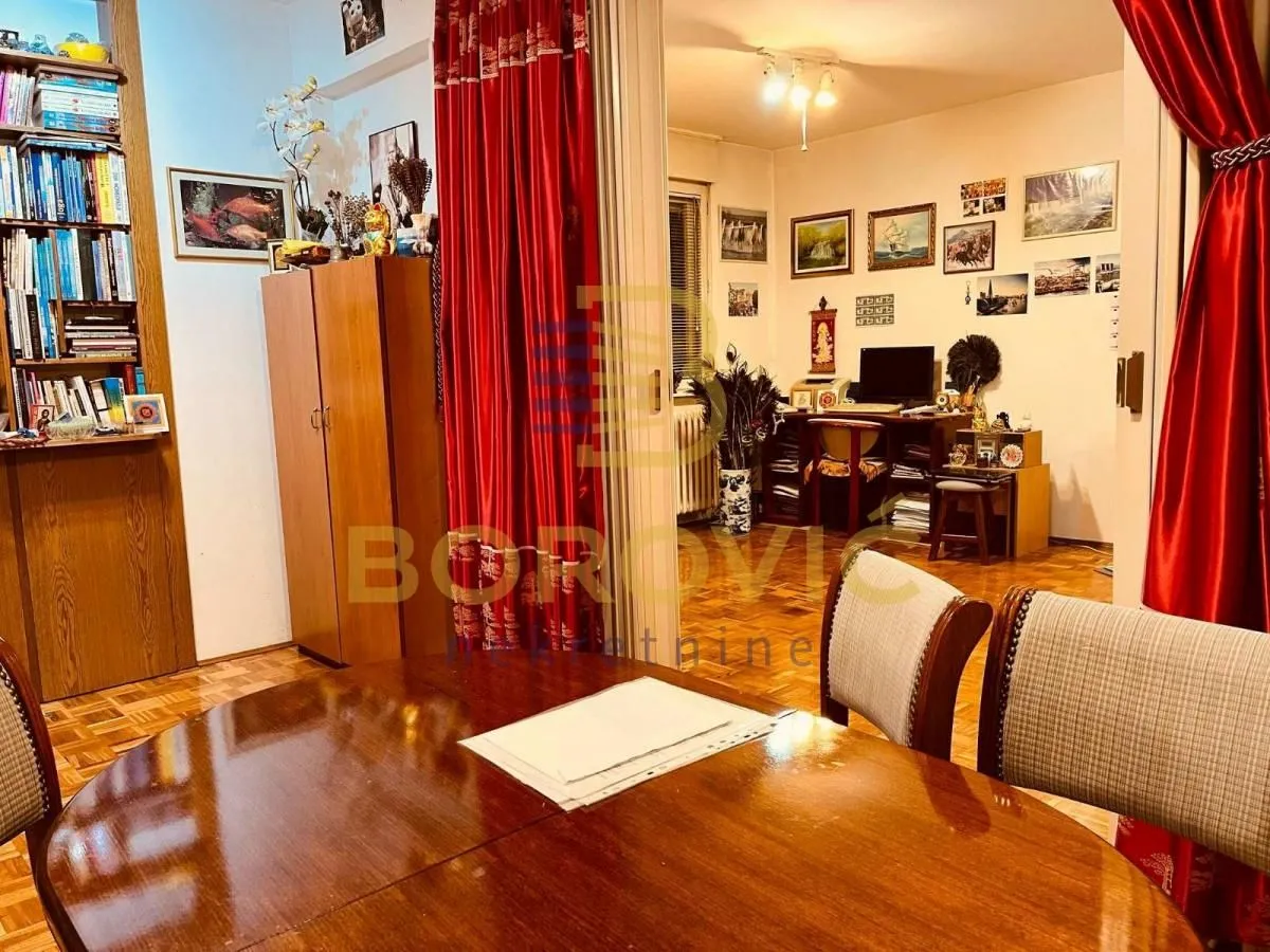 Prodaja, trosoban stan, 101m², Žarkovo, Beograd
