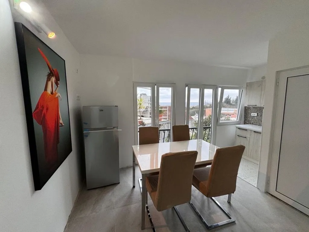 Prodaja, kuća, 300m², Šušanj, Bar