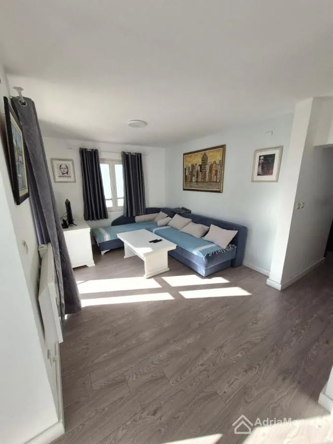 Sale, one bedroom apartment, 64m², Velji Vinogradi, Budva