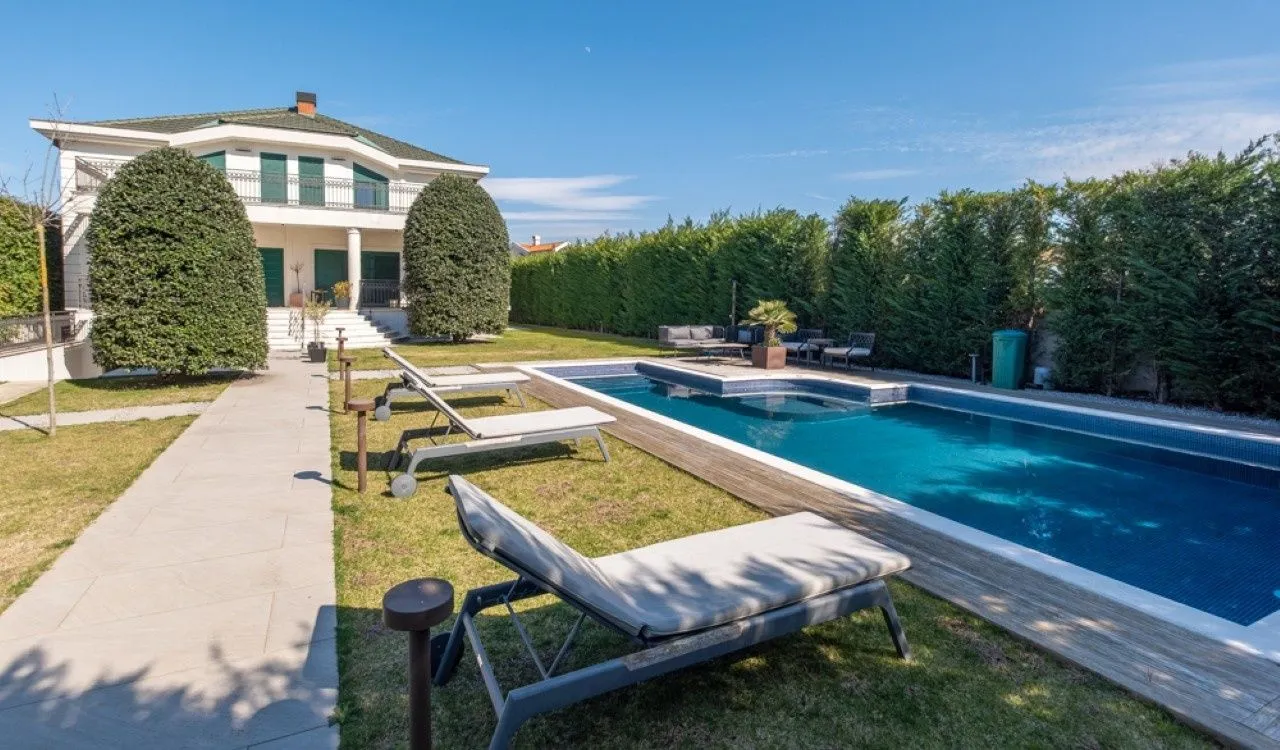 Sale, house, 500m², Zabjelo, Podgorica