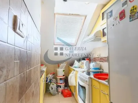 Sale, two bedroom apartment, 40m², Južni Bulevar, Vračar Sve Podlokacije - image 13