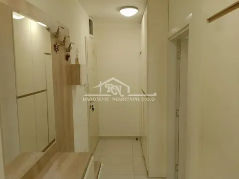 Izdavanje, dvosoban stan, 51m², Stari Grad, Beograd - image 14