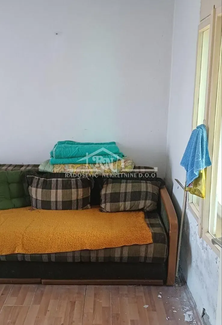 Sale, house, 65m², Resnik, Beograd